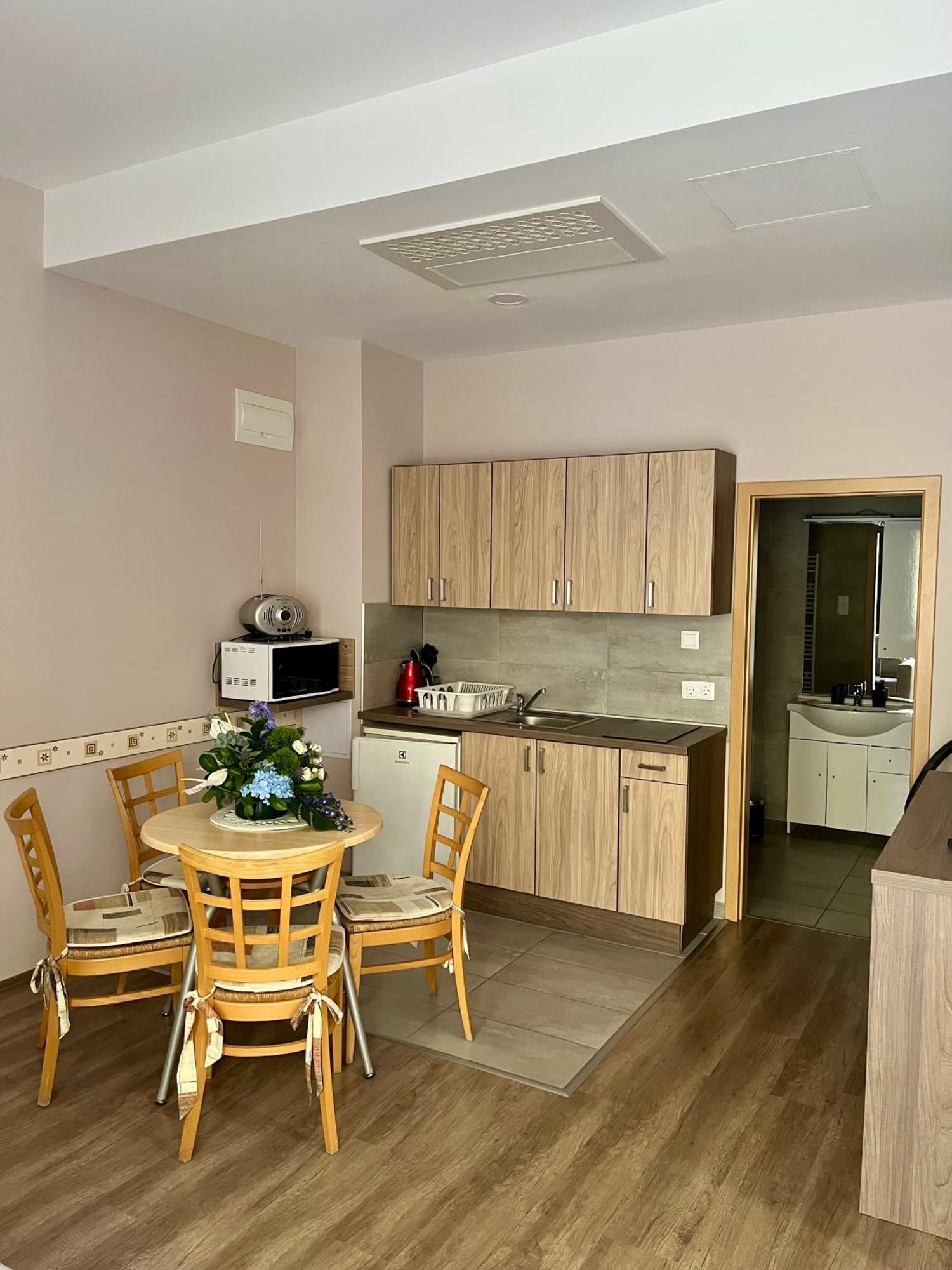 Solaris Apartman Zalakaros Exteriör bild
